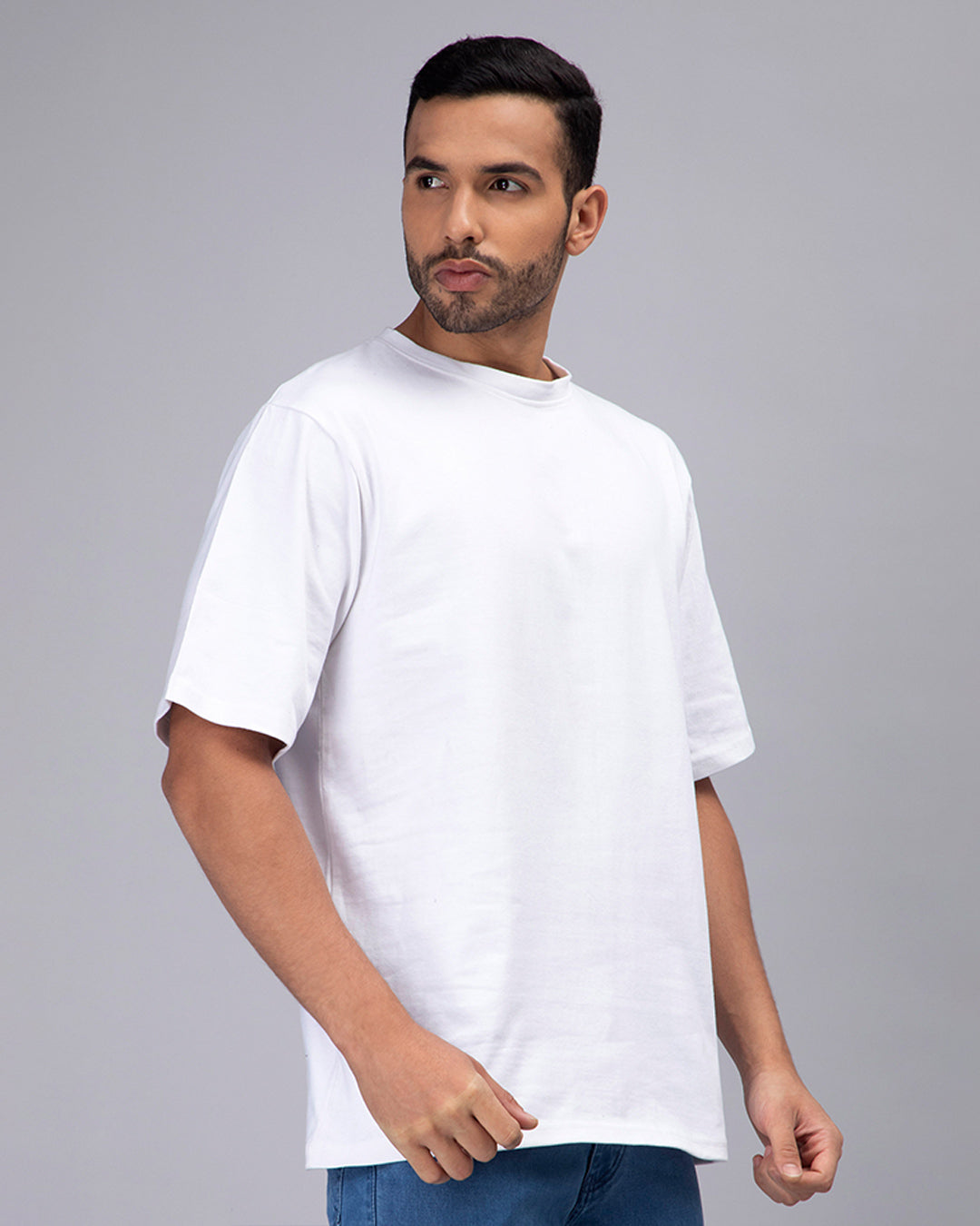 White Oversized Solid Men T-shirt