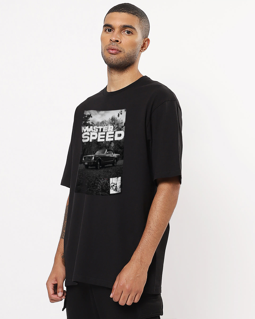 Master Speed Black Oversized Men's T-shirt