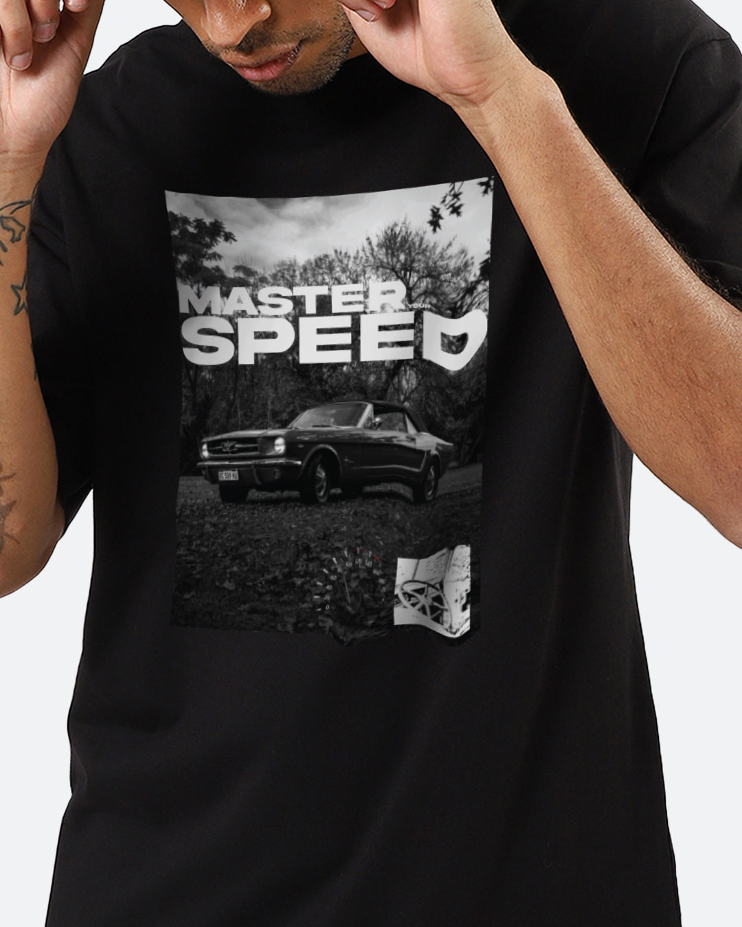 Master Speed Black Oversized Men's T-shirt