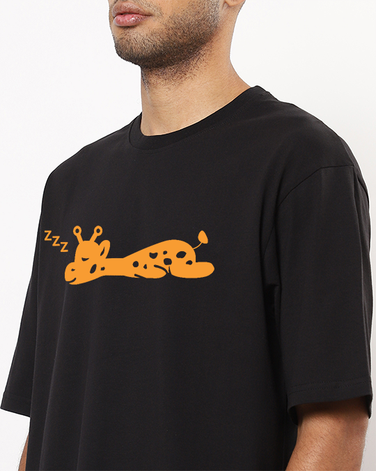 Giraffe Oversized Men's Tshirt